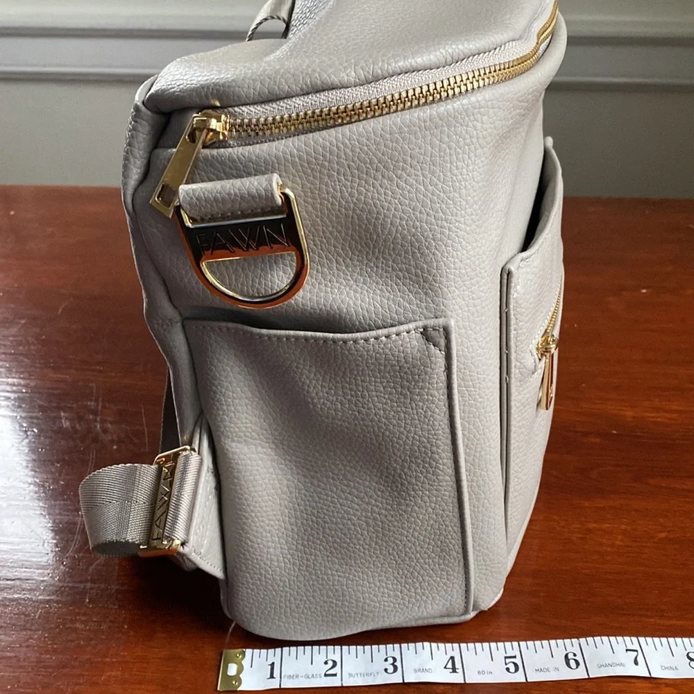 Fawn Design Pebbled Light Gray Crossbody Bag with Gold Hardware